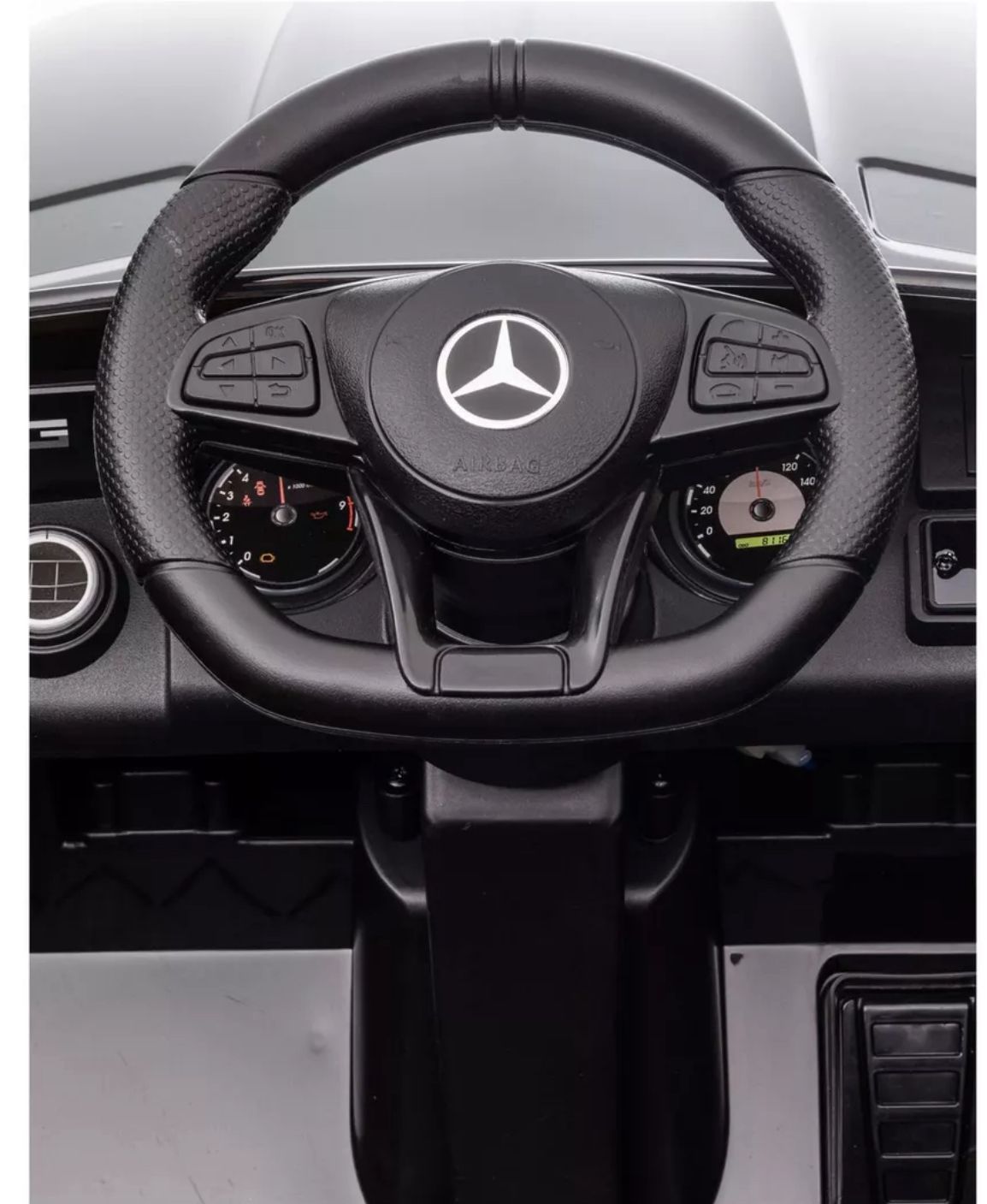 Mercedes children electric ride - Image 4